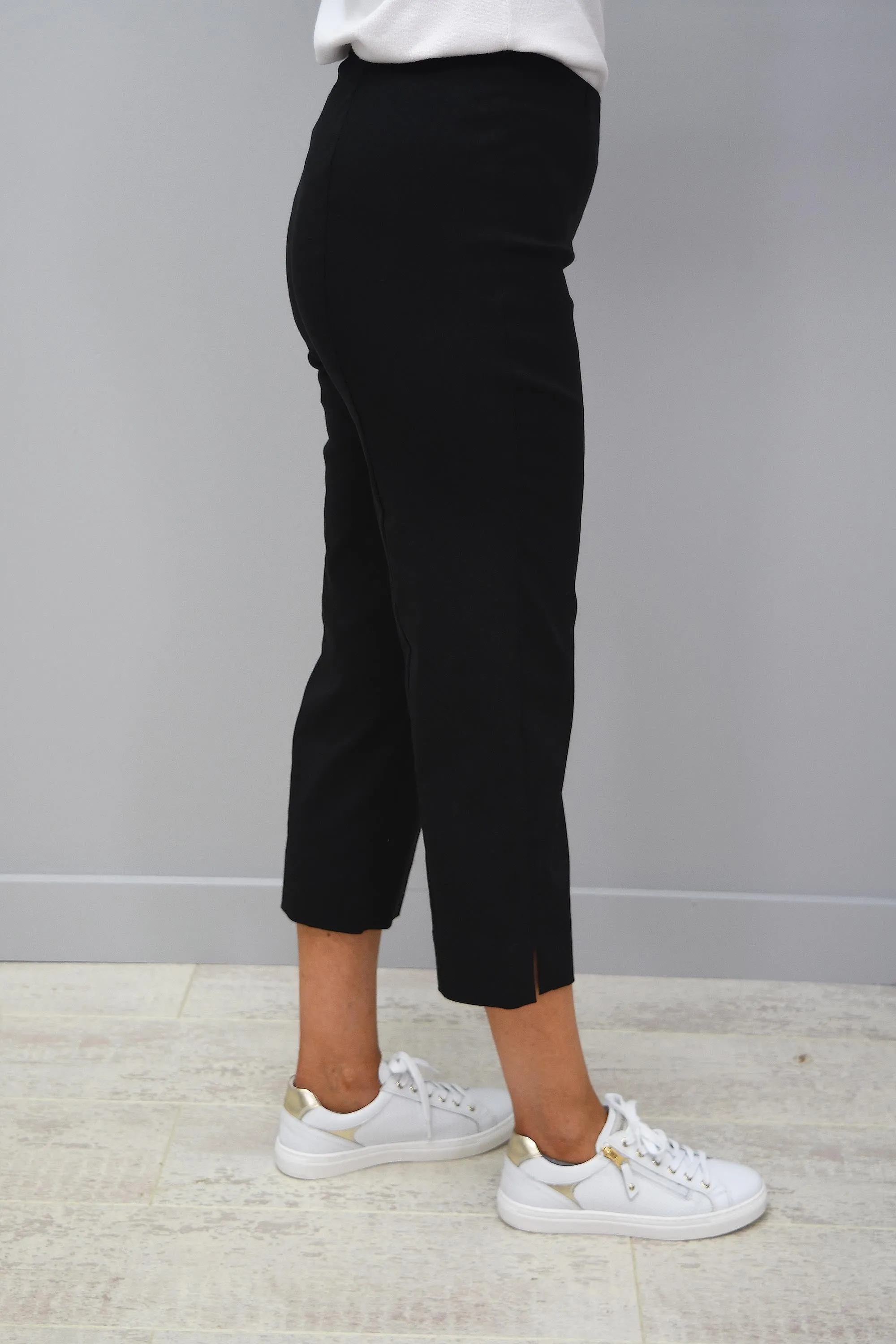 Robell Marie Black Cropped Trousers - 51576 5499 90